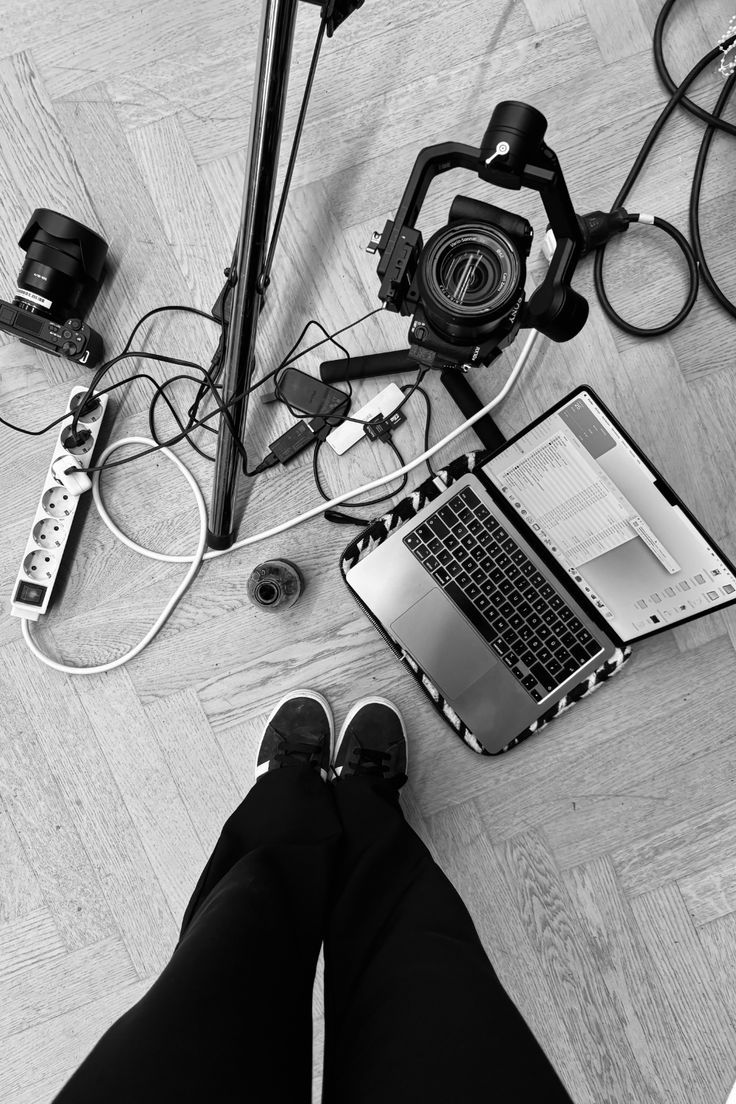 Pinterest Media Aestethic